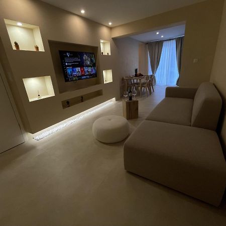 Cozy Apartment Matijas With Private Parking And Terrace Spalato Esterno foto