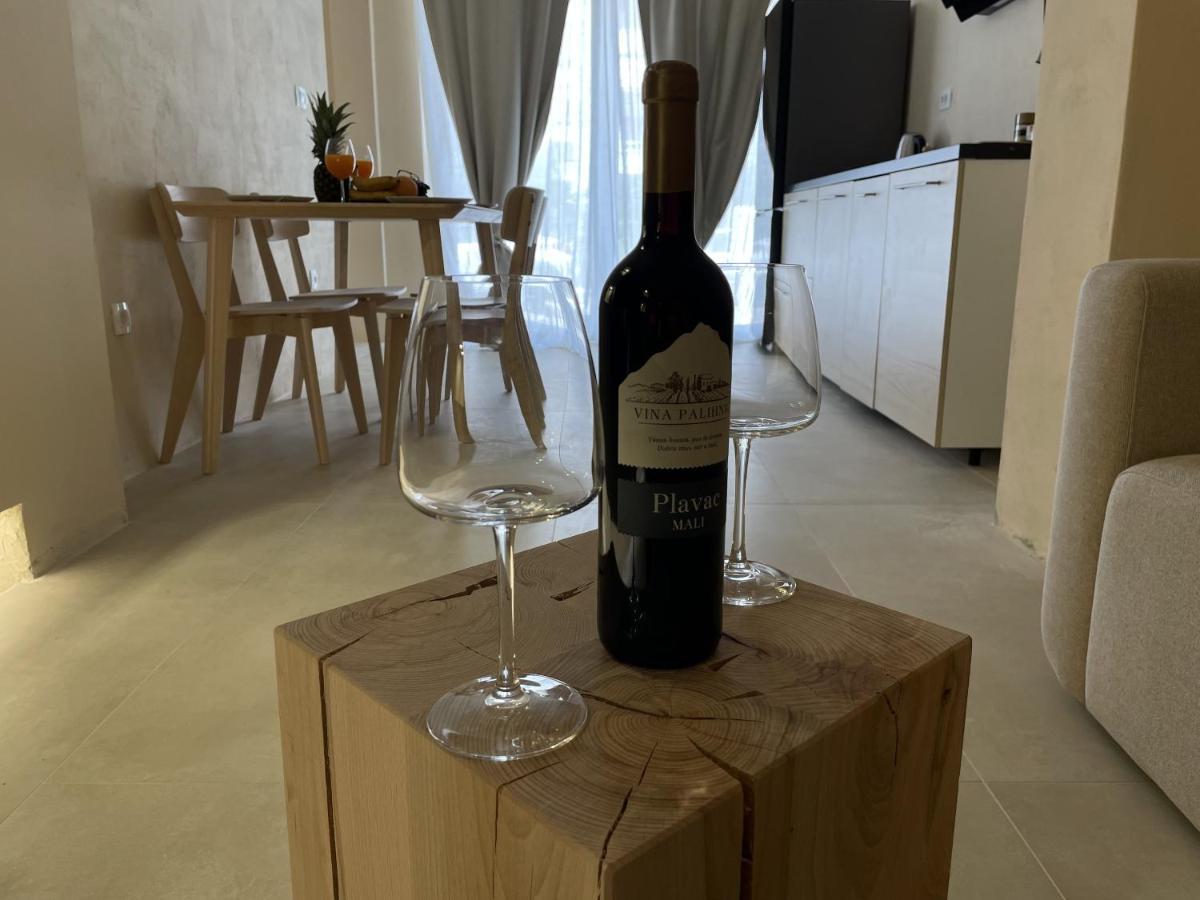 Cozy Apartment Matijas With Private Parking And Terrace Spalato Esterno foto